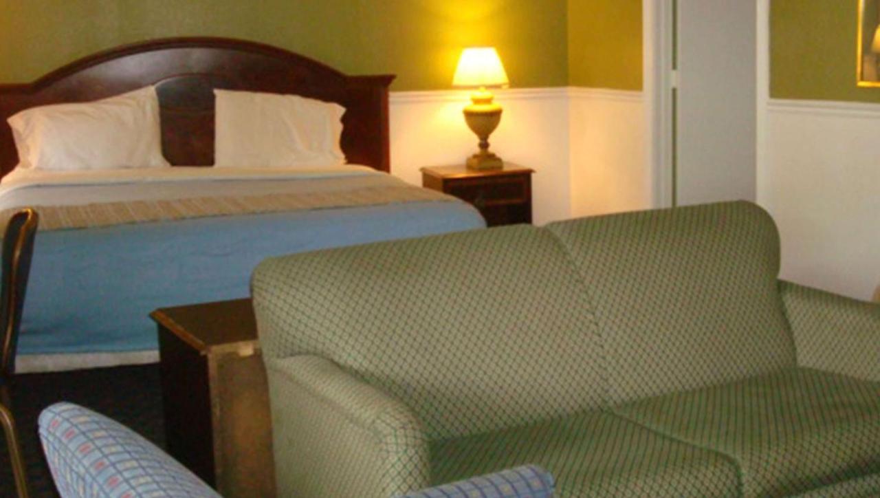 New Haven Inn Екстер'єр фото