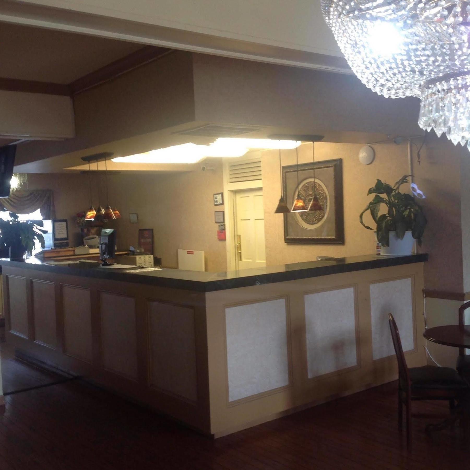 New Haven Inn Екстер'єр фото